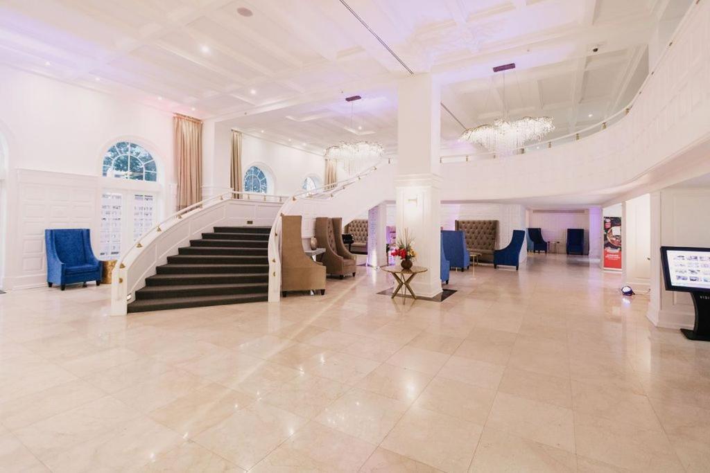 Alexander 1209 Beachfront Condo With 2 Pools , Beach Access, Sauna, Stores Miami Beach Extérieur photo